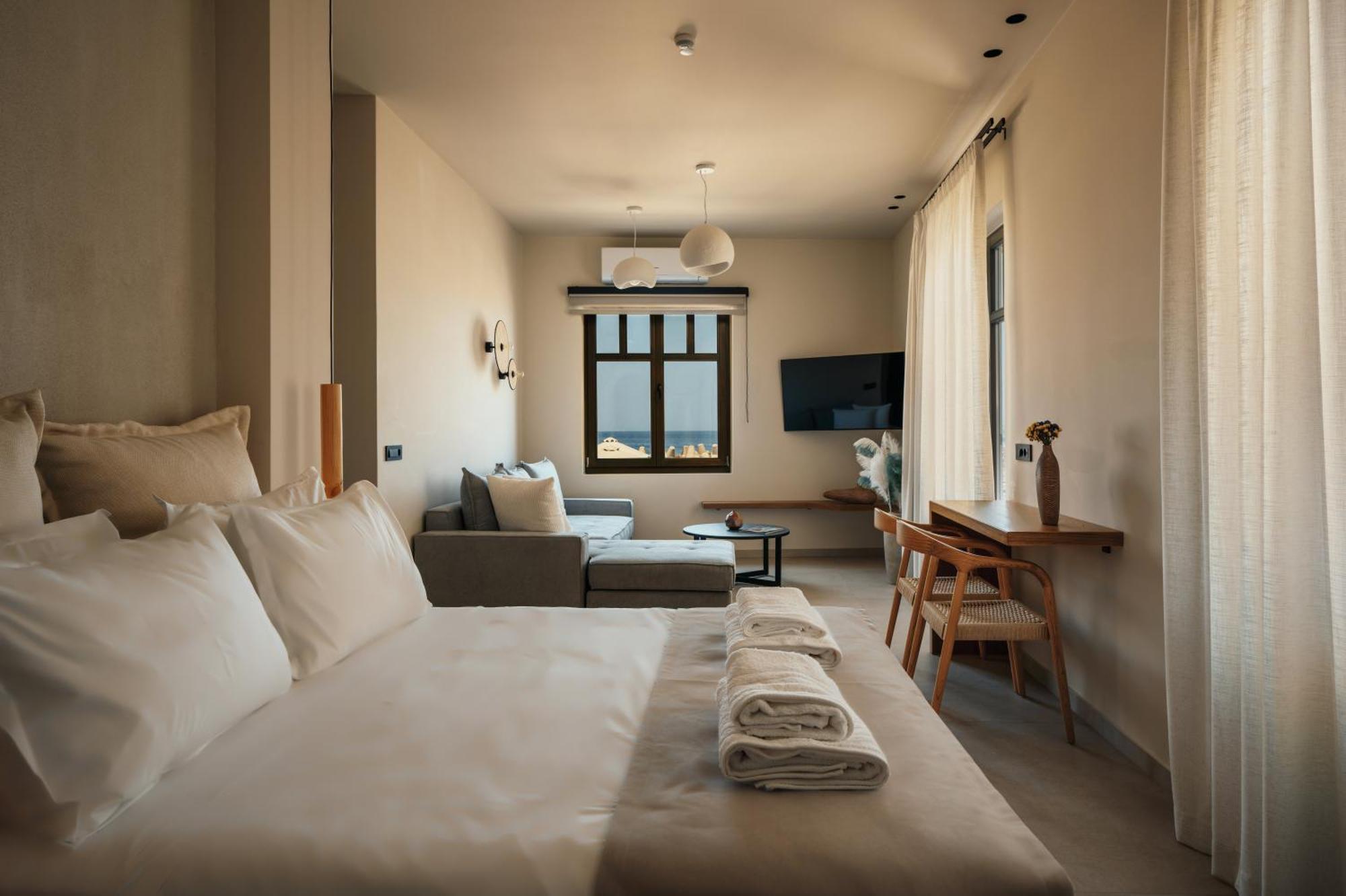 Rettimo Suites, Experience Luxury In The Heart Of Rethymno Buitenkant foto