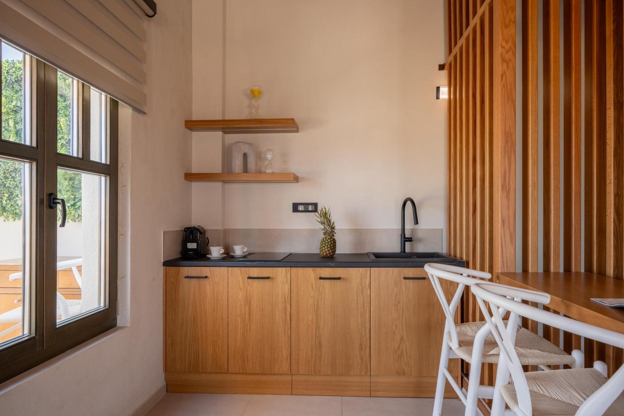 Rettimo Suites, Experience Luxury In The Heart Of Rethymno Buitenkant foto