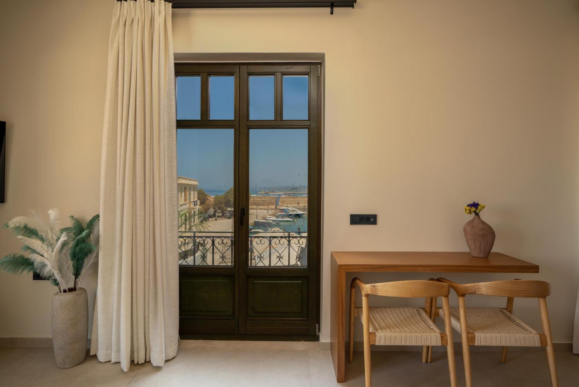 Rettimo Suites, Experience Luxury In The Heart Of Rethymno Buitenkant foto