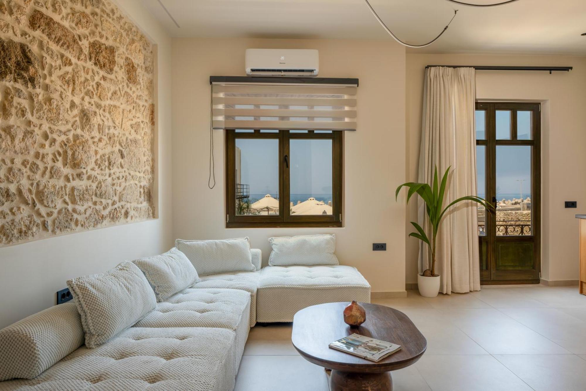 Rettimo Suites, Experience Luxury In The Heart Of Rethymno Buitenkant foto