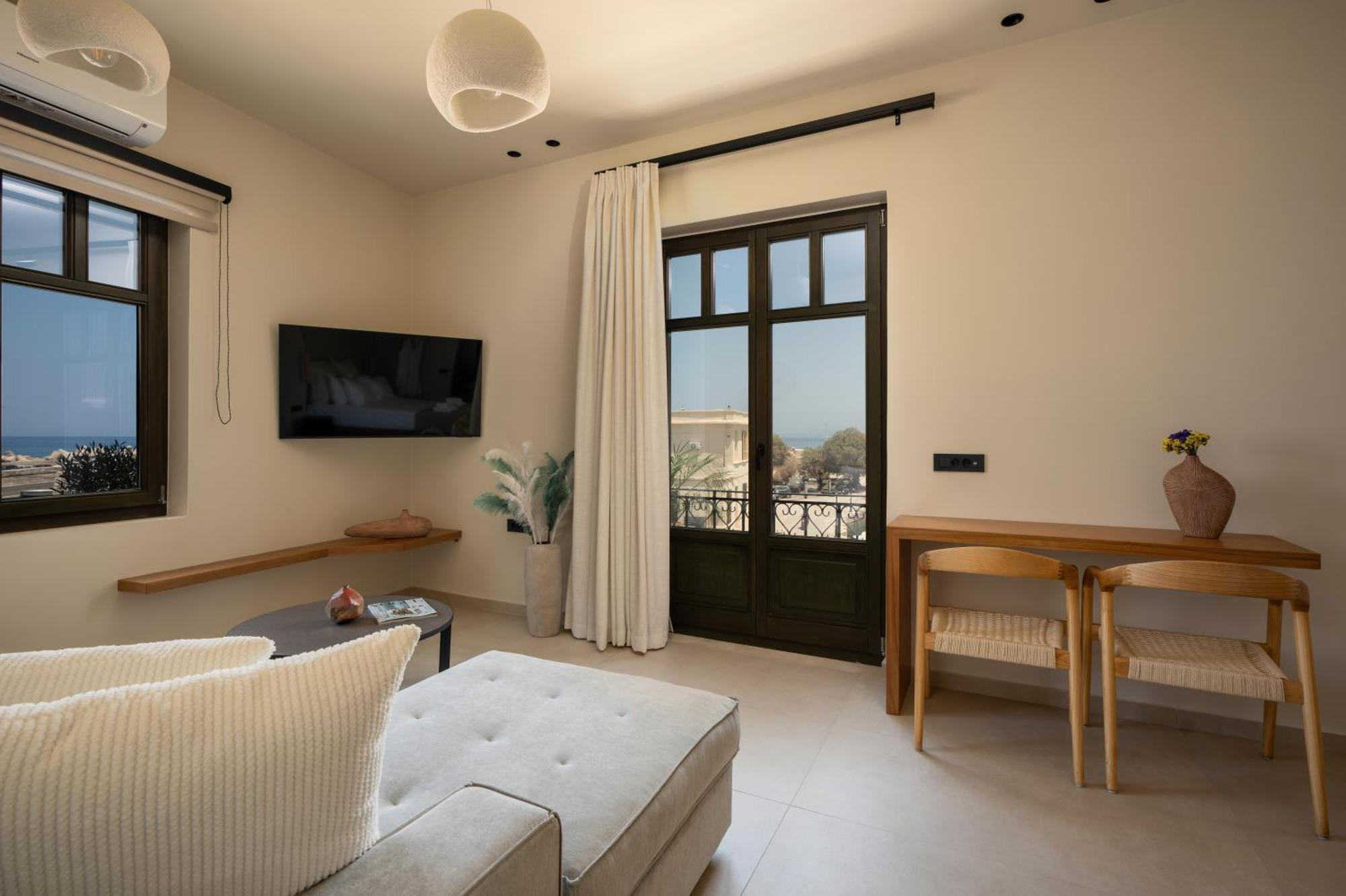 Rettimo Suites, Experience Luxury In The Heart Of Rethymno Buitenkant foto